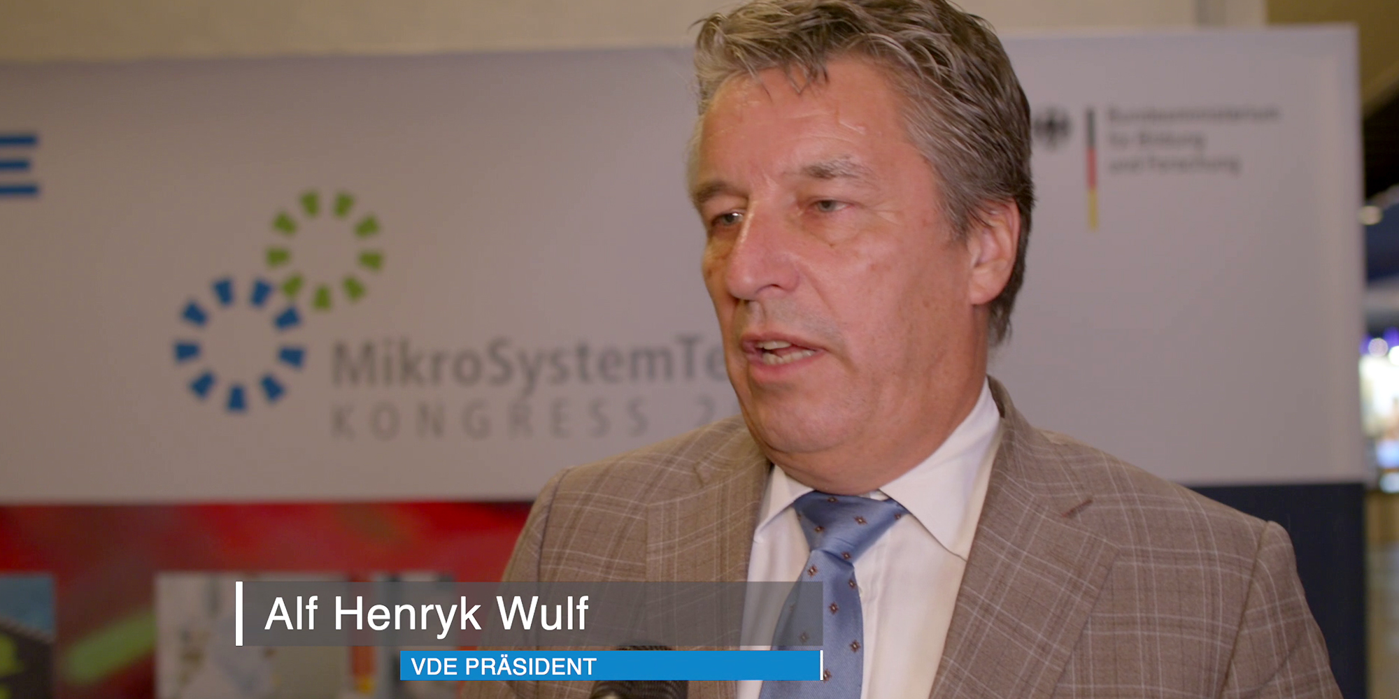 VDE Präsident Alf Henryk Wulf beim MikroSystemTechnik Kongress 2023
